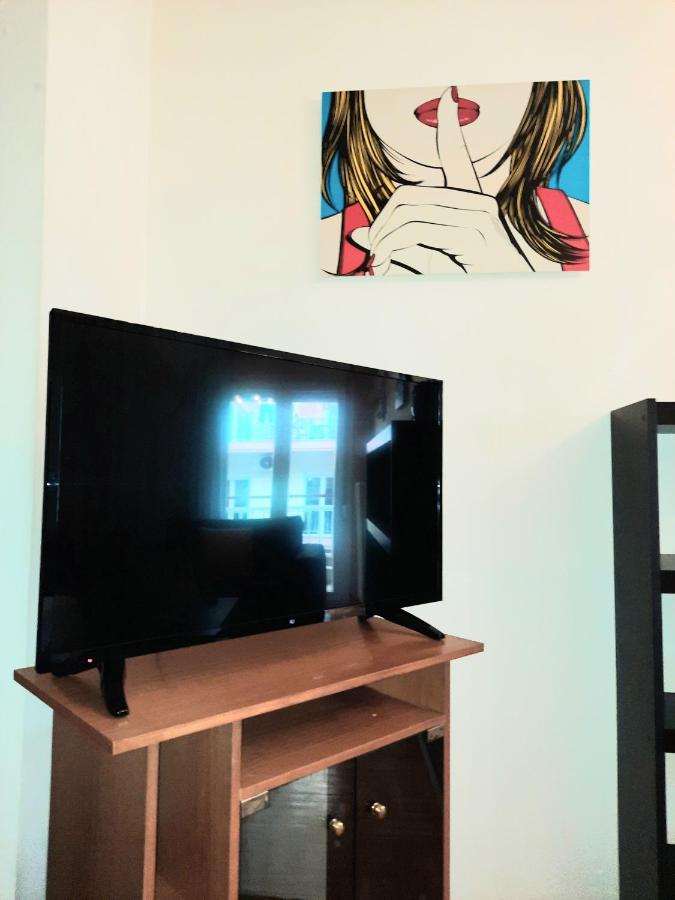 Cozy And Bright Apartment In The Heart Of The City Tesalónica Exterior foto
