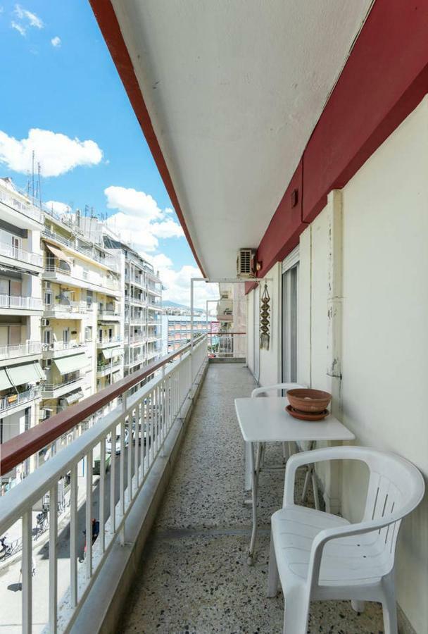 Cozy And Bright Apartment In The Heart Of The City Tesalónica Exterior foto